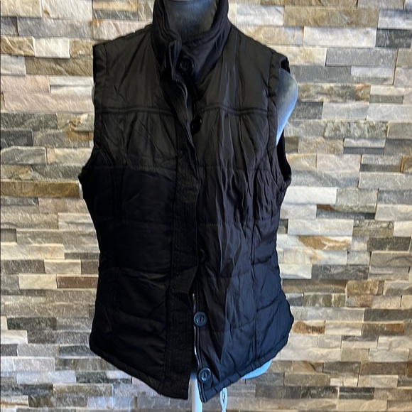 Outer Edge Jackets & Blazers - COPY - Outer Edge Women's Black Quilted Vest